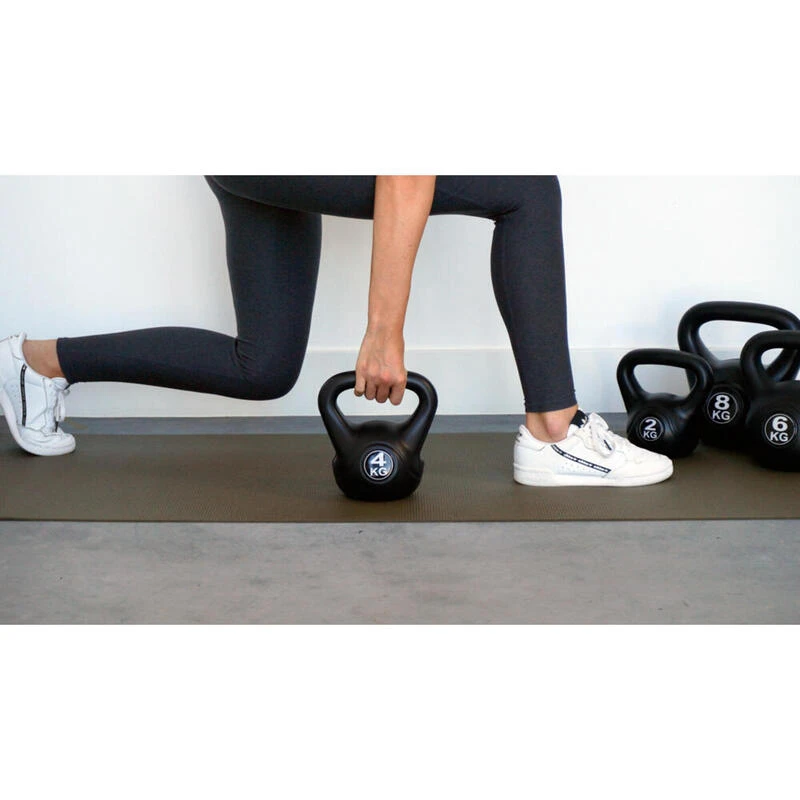 Kettlebell 4 Kg - Plástico - Para Uso Interior Y Exterior - Negro 3 Kettlebell 4 Kg - Plástico - Para Uso Interior Y Exterior - Negro - Imagen 3