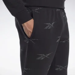 Pantalón Corto Reebok Identity Vector Fleece -Equipo De Fitness pantalon corto reebok identity vector fleece 4