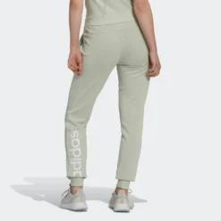 ADIDAS Pantalón Essentials French Terry Logo -Equipo De Fitness pantalon essentials french terry logo 3