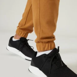 Pantalón Jogger Fitness 500 Essential Hombre Marrón Avellana -Equipo De Fitness pantalon jogger fitness 500 essential hombre marron avellana 2