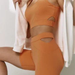 Top Deportivo Lucy Sujecion Media De Mujer Black Limba -Equipo De Fitness top deportivo lucy sujecion media de mujer black limba 4